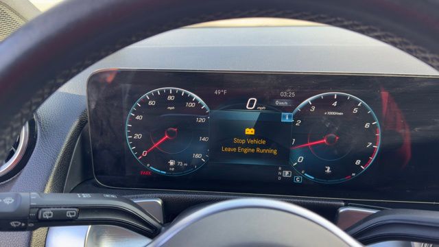 2022 Mercedes-Benz GLB 250 Image 9 of 17