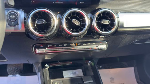 2022 Mercedes-Benz GLB 250 Image 17 of 17
