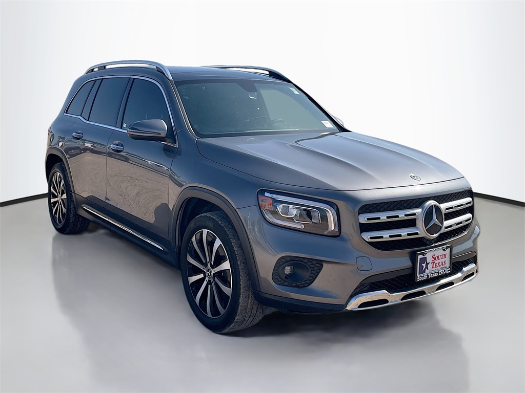 Vehicle image 3 of 12