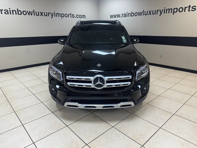 Vehicle image 2 of 28