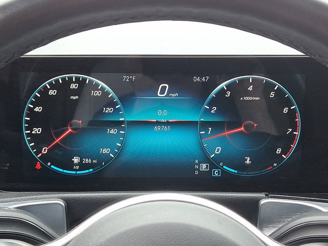 Vehicle image 16 of 31
