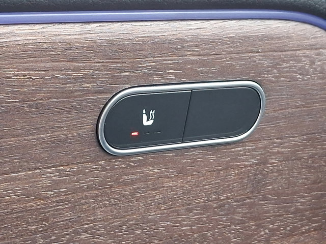 Vehicle image 29 of 31