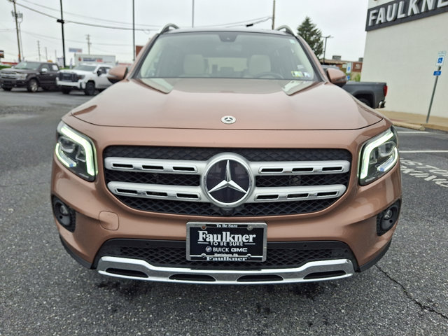 Vehicle image 2 of 31