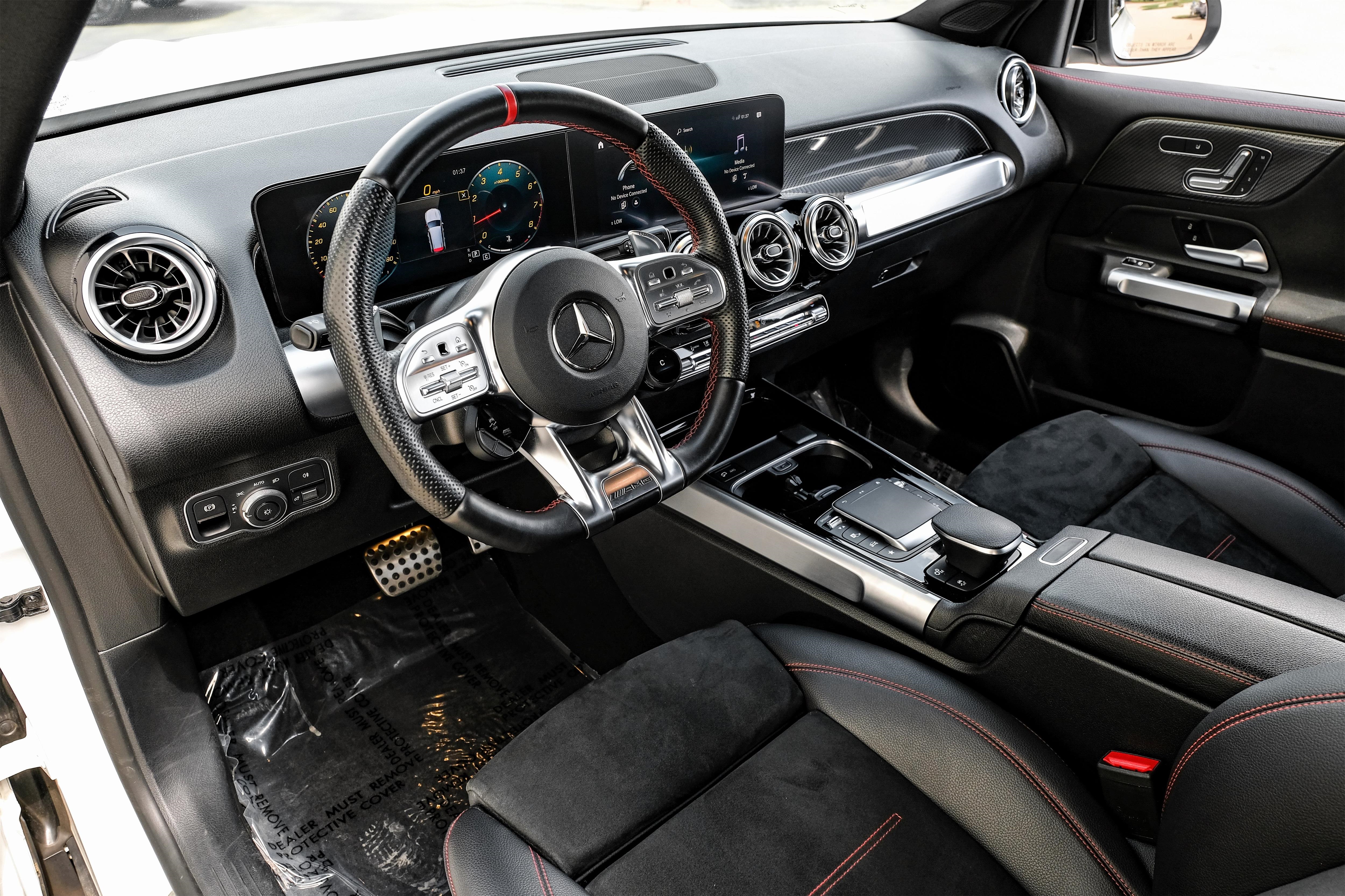 Vehicle image 24 of 48