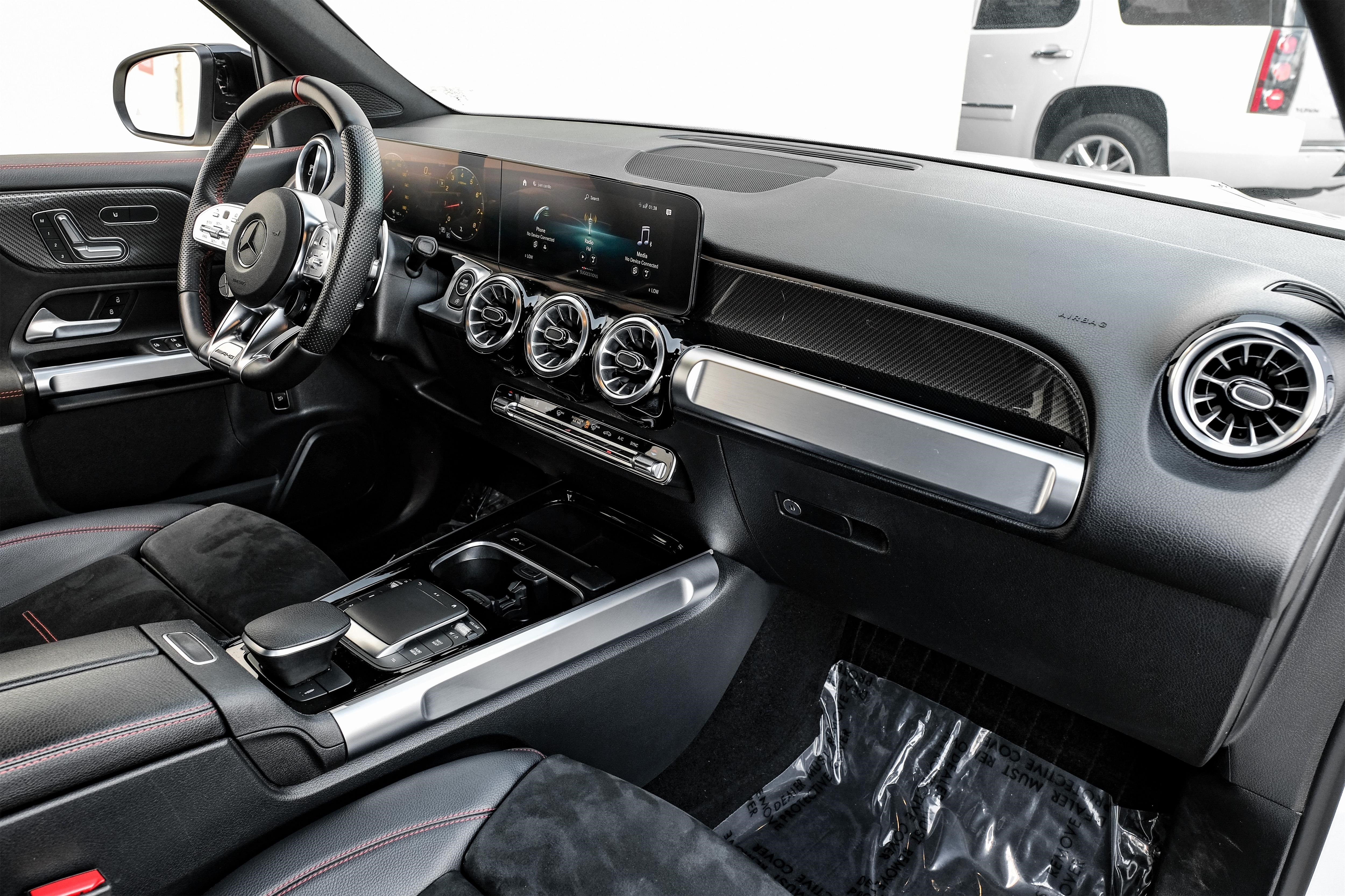 Vehicle image 22 of 48