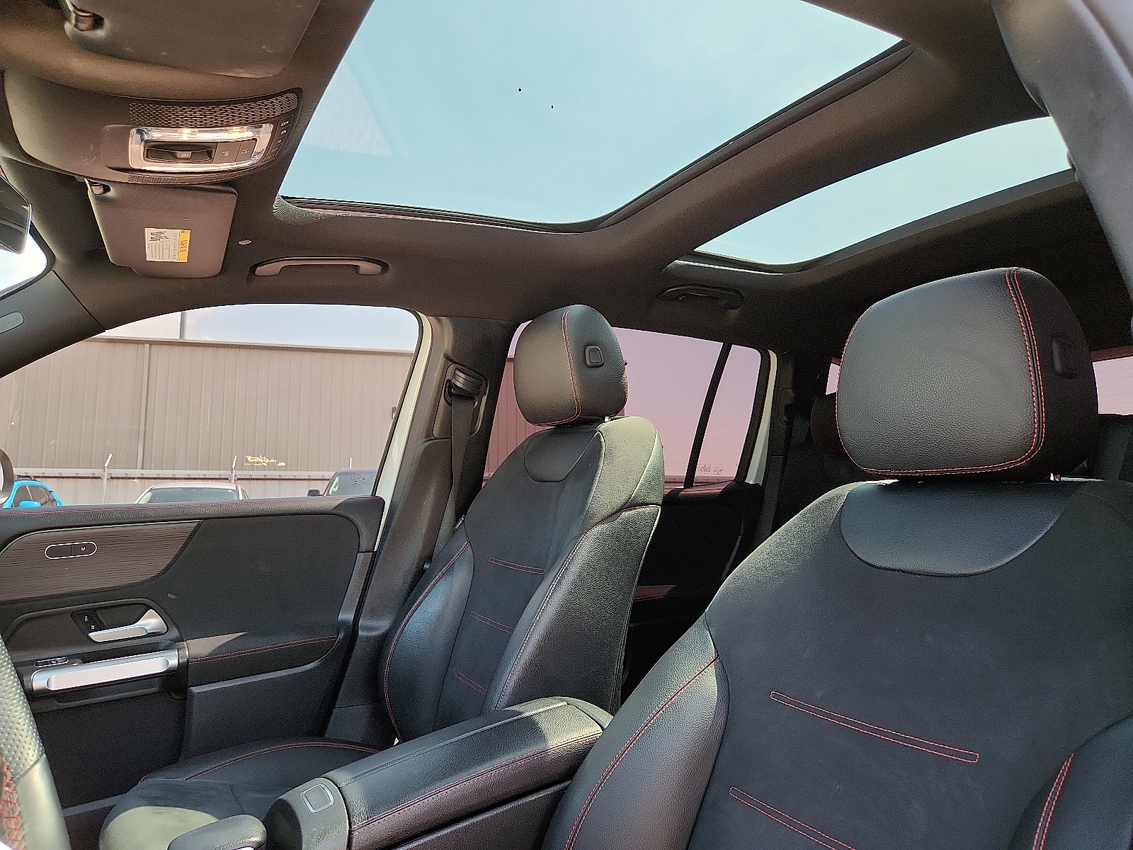 Vehicle image 12 of 20
