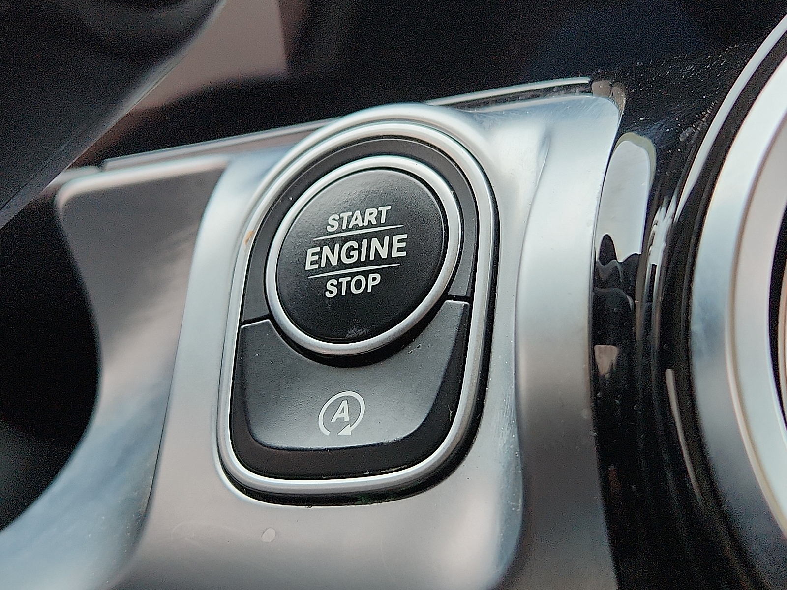 Vehicle image 16 of 20