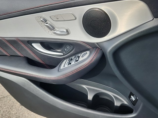 Vehicle image 9 of 27