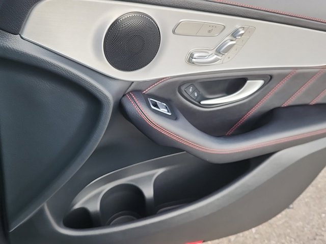 Vehicle image 15 of 27
