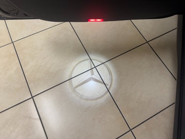 Vehicle image 8 of 29