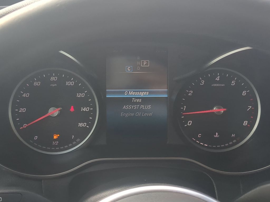 Vehicle image 19 of 25