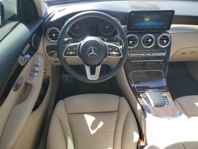 Vehicle image 13 of 31