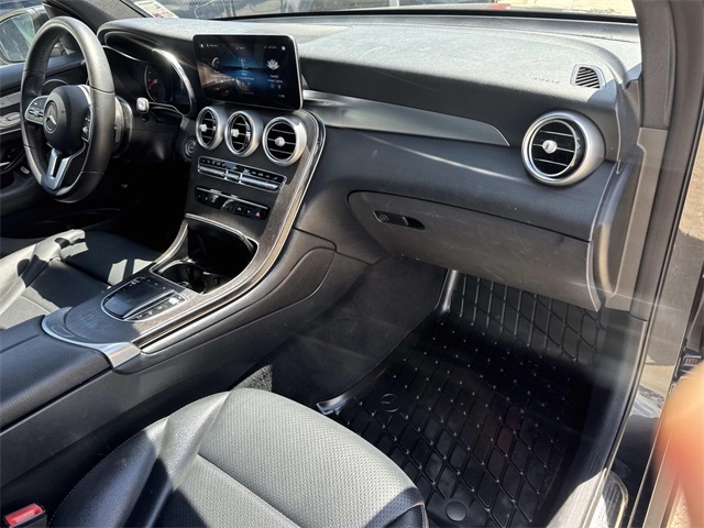 Vehicle image 11 of 20