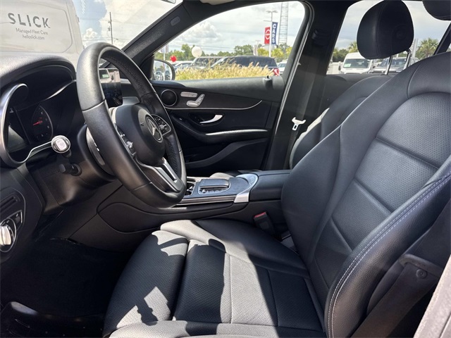 Vehicle image 8 of 20