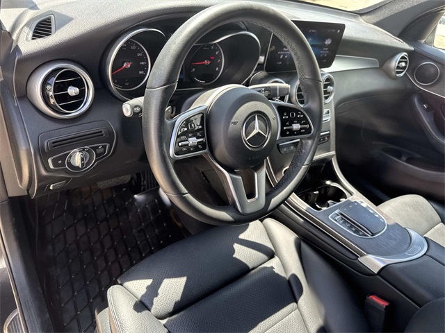 Vehicle image 12 of 20