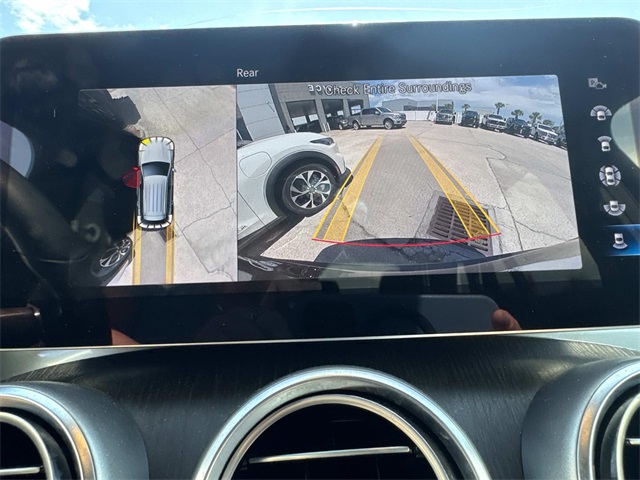 Vehicle image 16 of 20