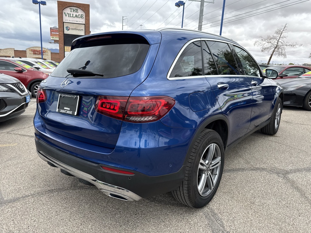 Vehicle image 4 of 27