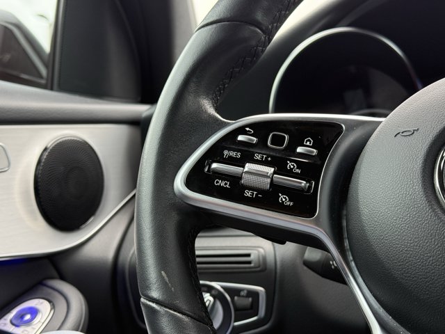 Vehicle image 28 of 36