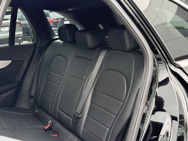 Vehicle image 11 of 36