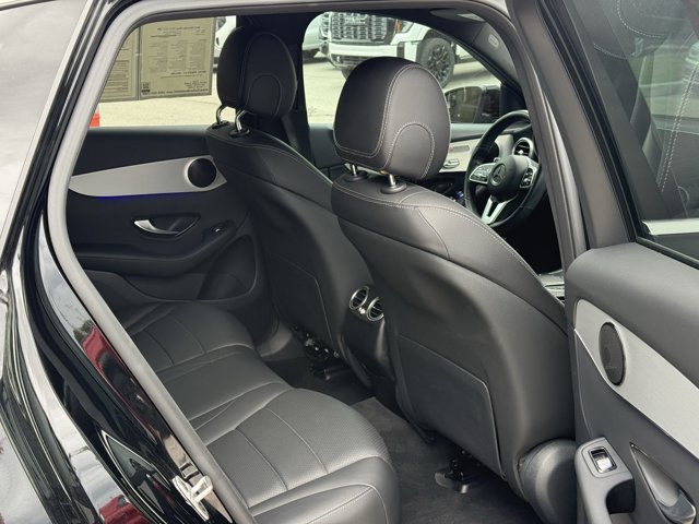 Vehicle image 10 of 36
