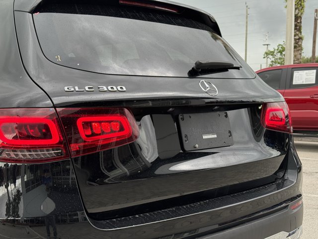 Vehicle image 8 of 36