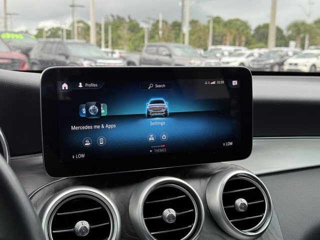 Vehicle image 17 of 36