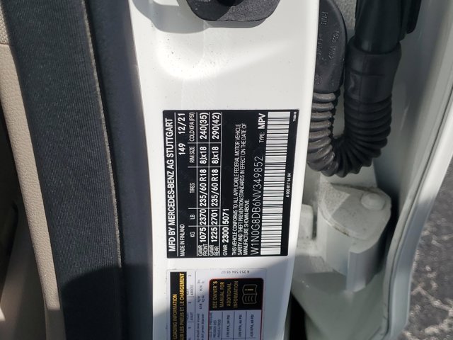 Vehicle image 24 of 30