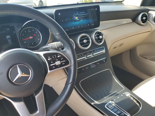 Vehicle image 12 of 30