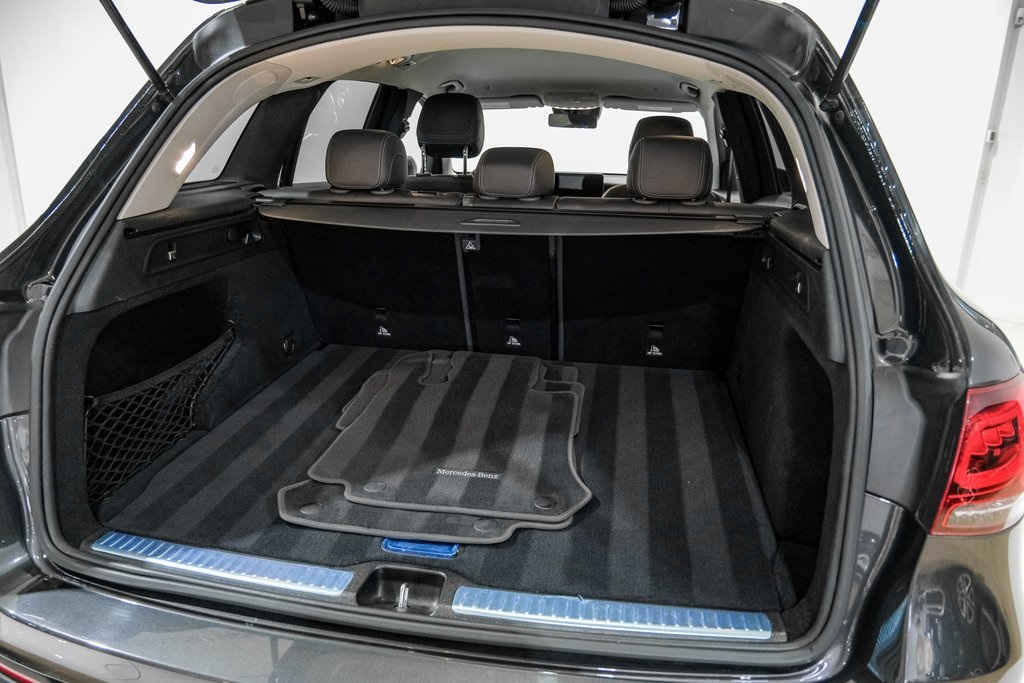 Vehicle image 45 of 60