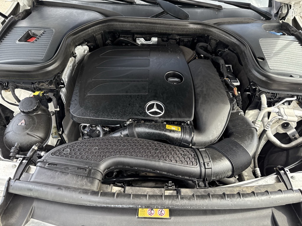 Vehicle image 9 of 29