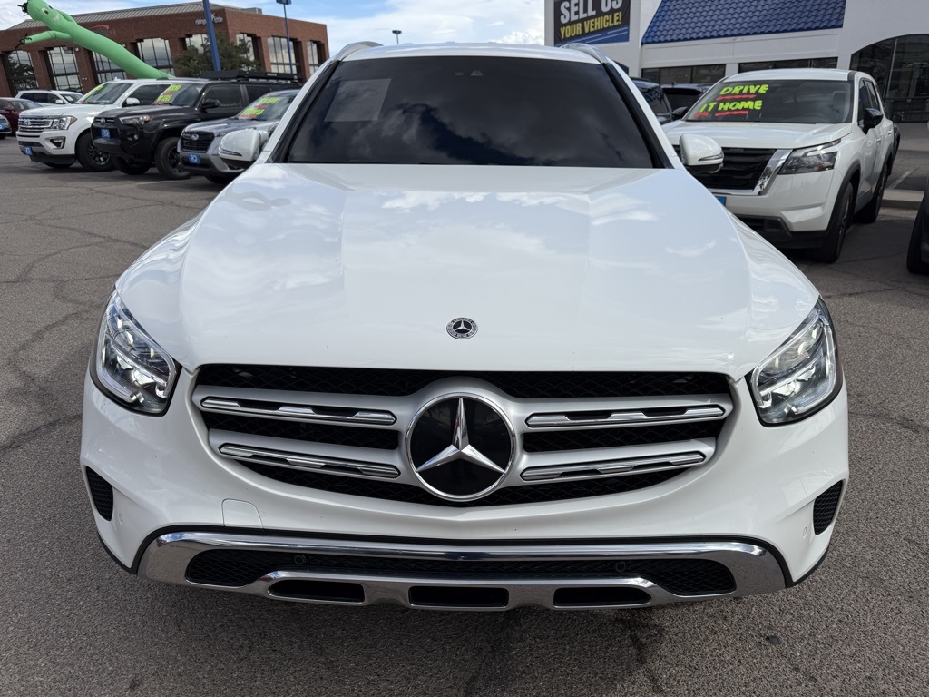 Vehicle image 2 of 29