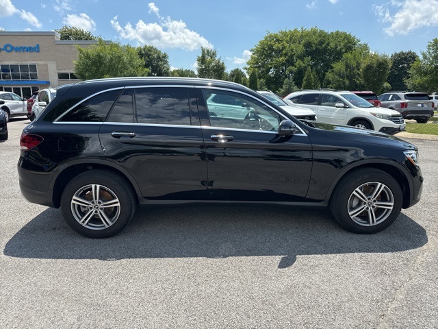 Vehicle image 7 of 28
