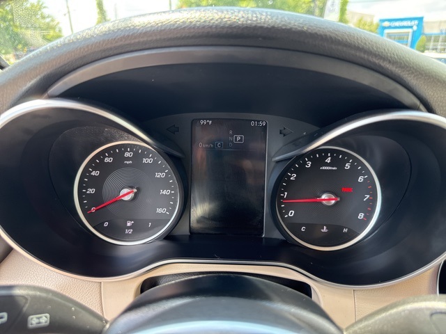 Vehicle image 20 of 28