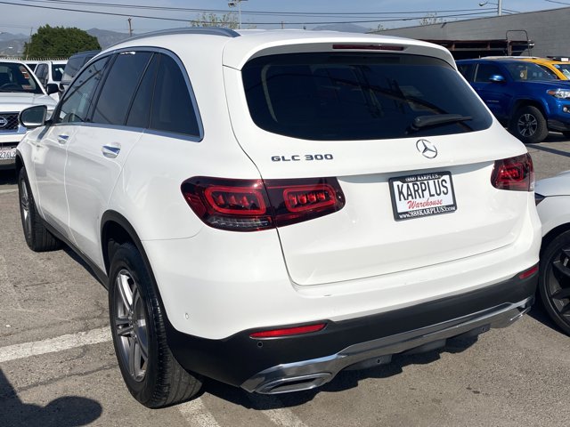 Vehicle image 6 of 24