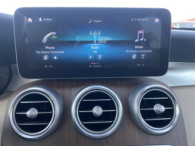 Vehicle image 22 of 24