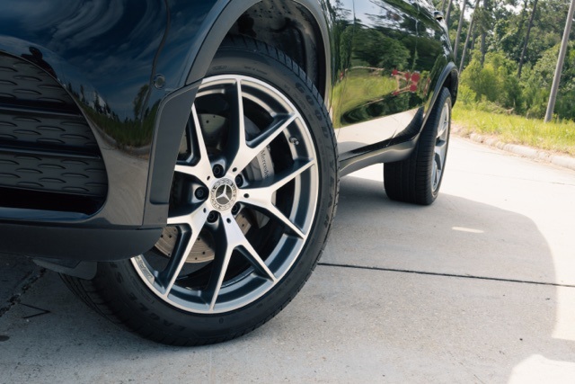 Vehicle image 6 of 18