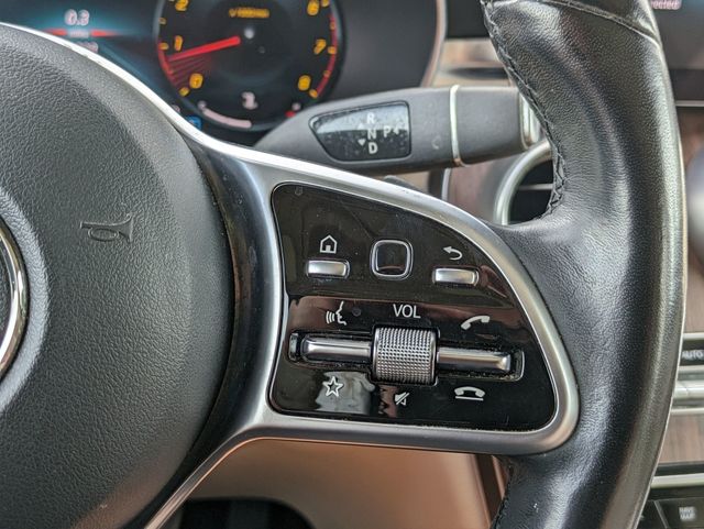 Vehicle image 26 of 30