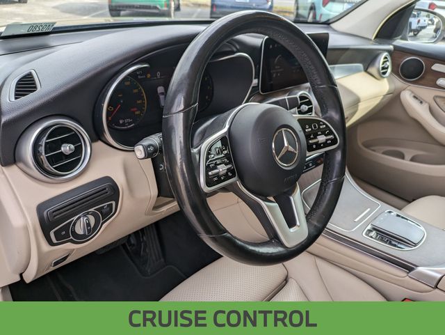 Vehicle image 16 of 30