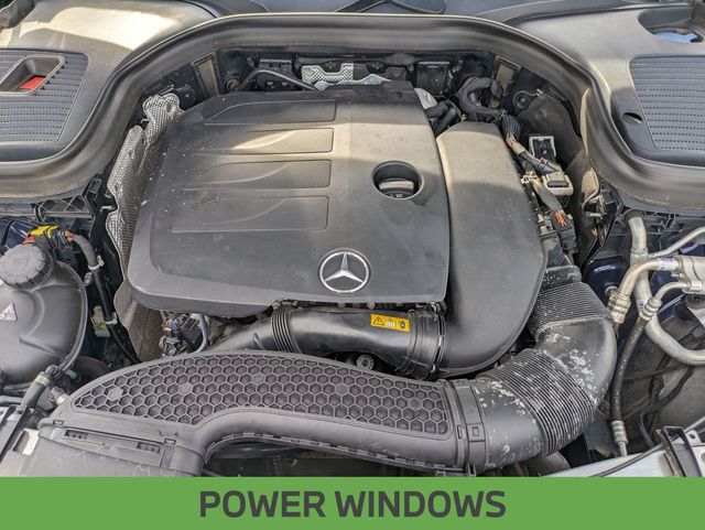 Vehicle image 10 of 30
