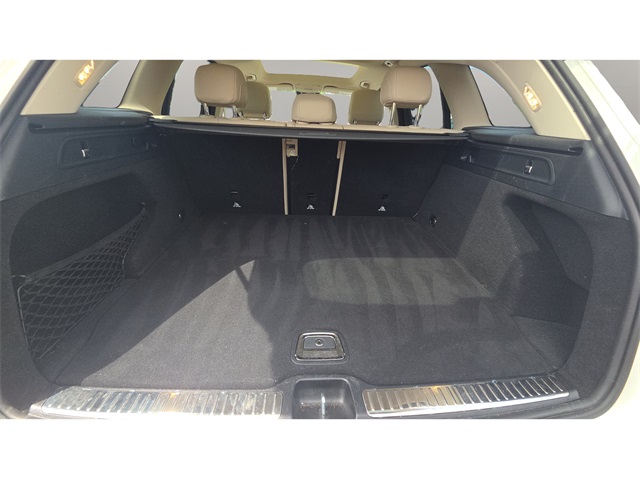 Vehicle image 6 of 30