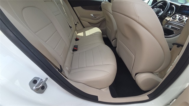 Vehicle image 9 of 30