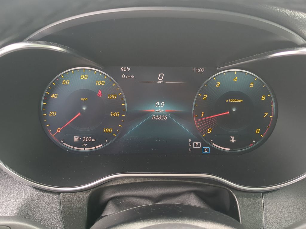 Vehicle image 19 of 25