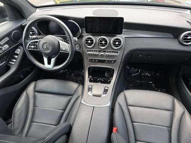 Vehicle image 20 of 35