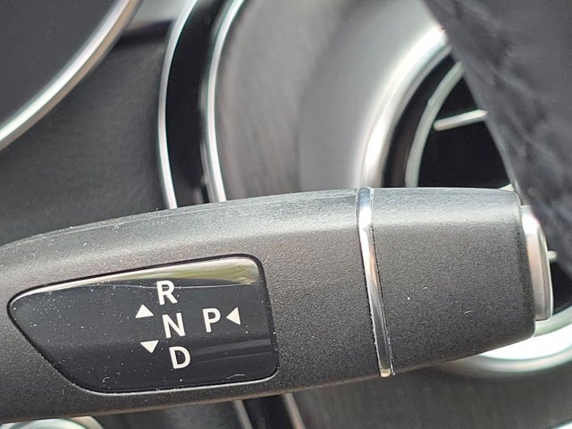 Vehicle image 34 of 35