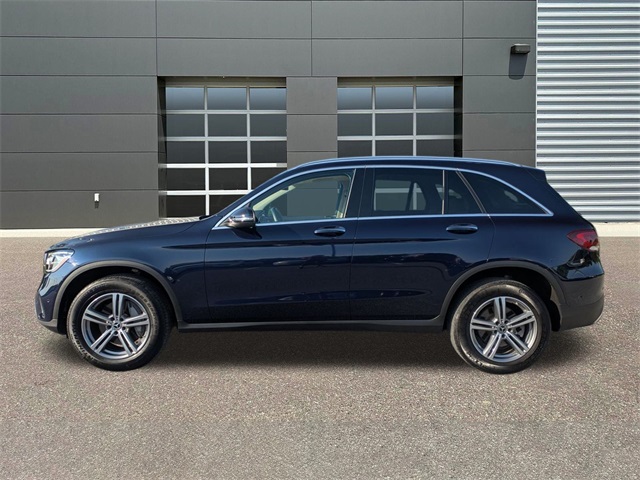 Vehicle image 8 of 28