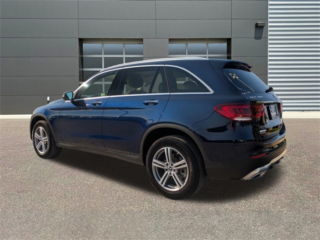 Vehicle image 7 of 28