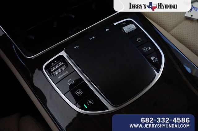 Vehicle image 12 of 23