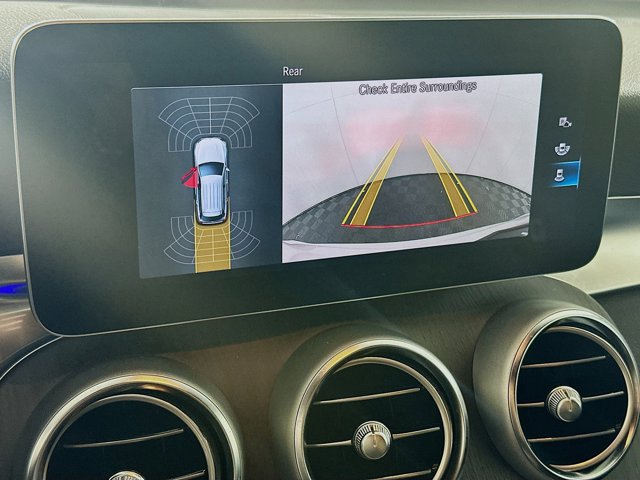 Vehicle image 17 of 30