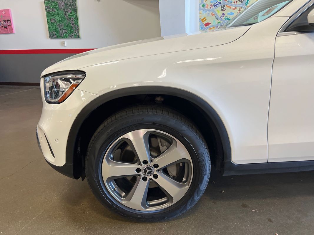 Vehicle image 48 of 120