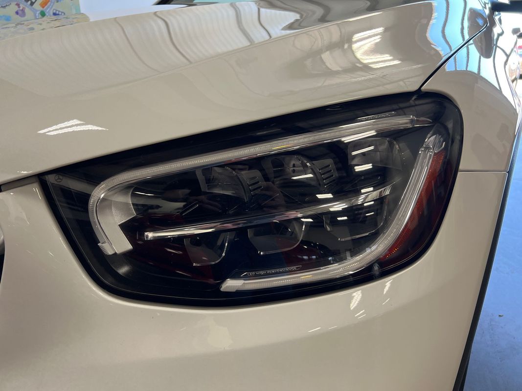 Vehicle image 36 of 120